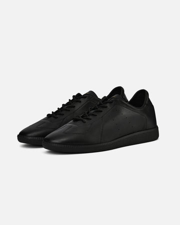 TACTICAL PITCH BLACK